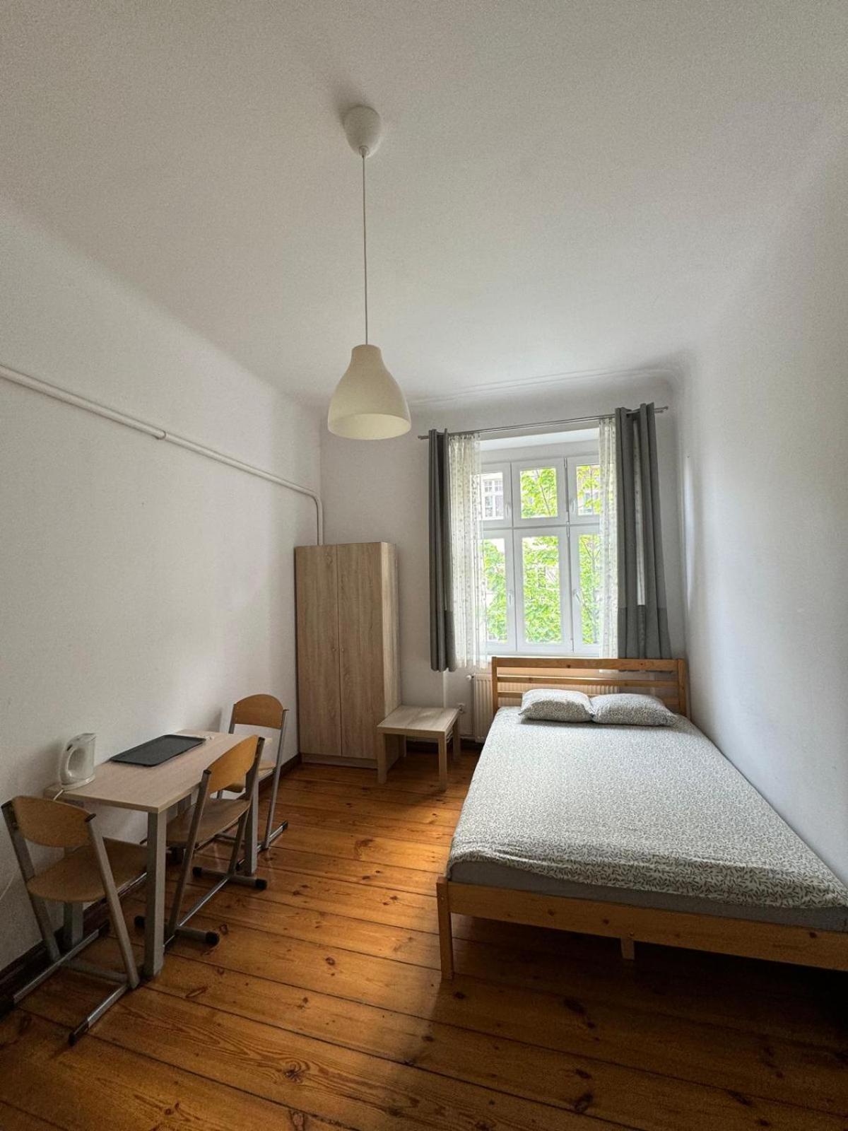 הוסטל פוזנן Lilia House מראה חיצוני תמונה