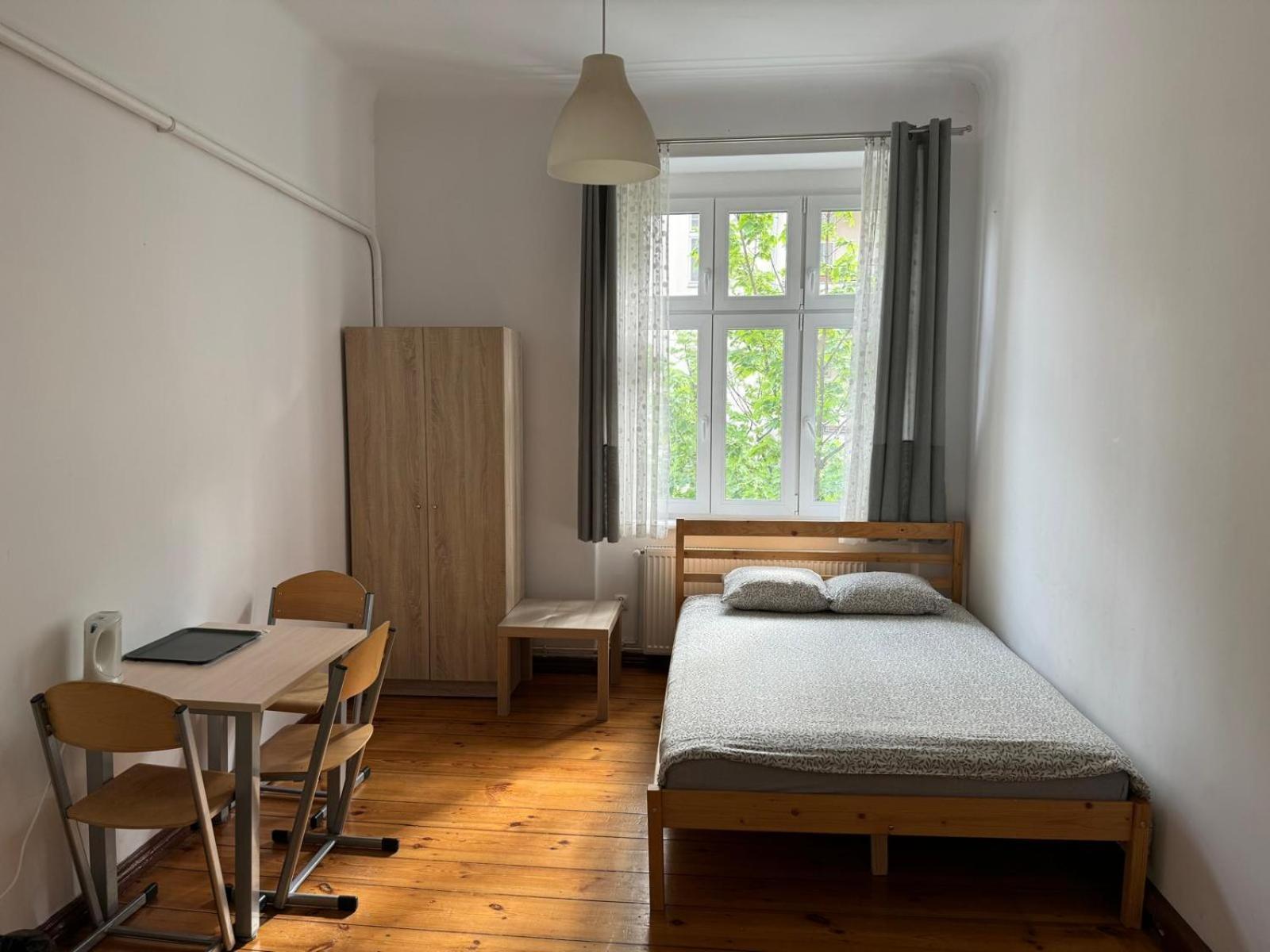 הוסטל פוזנן Lilia House מראה חיצוני תמונה