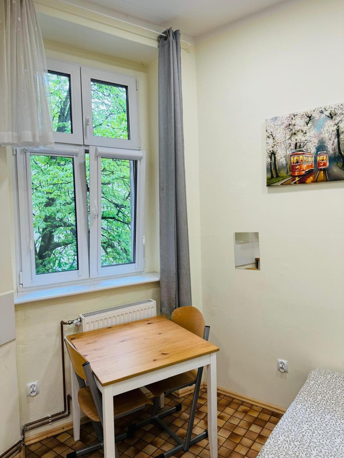 הוסטל פוזנן Lilia House מראה חיצוני תמונה