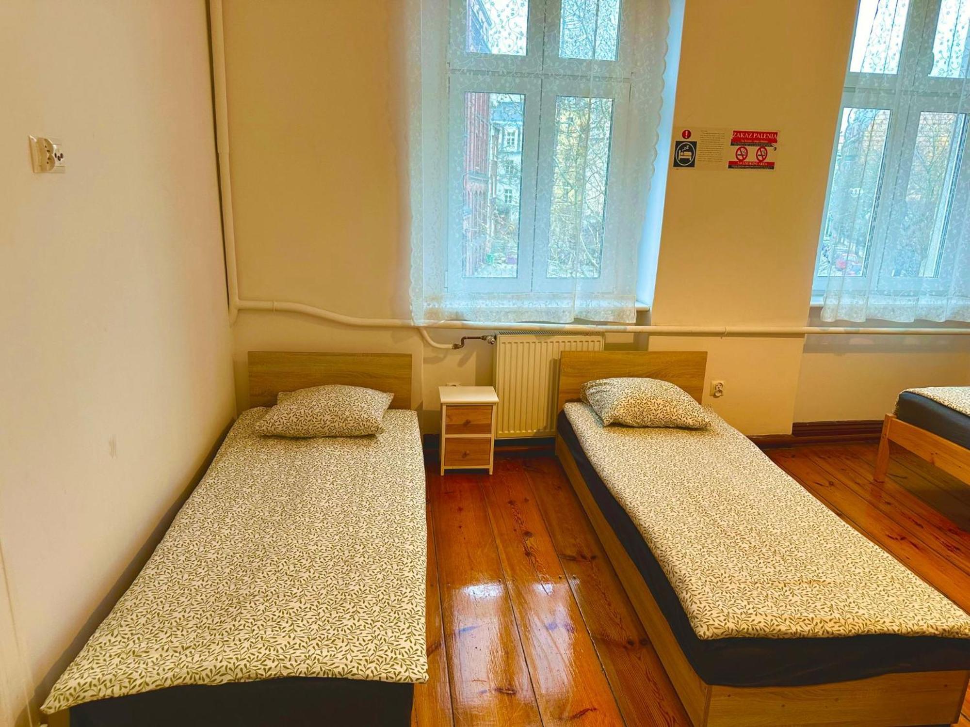 הוסטל פוזנן Lilia House מראה חיצוני תמונה