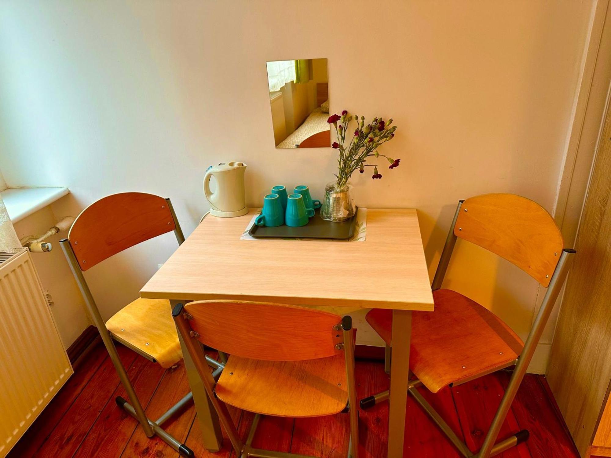 הוסטל פוזנן Lilia House מראה חיצוני תמונה