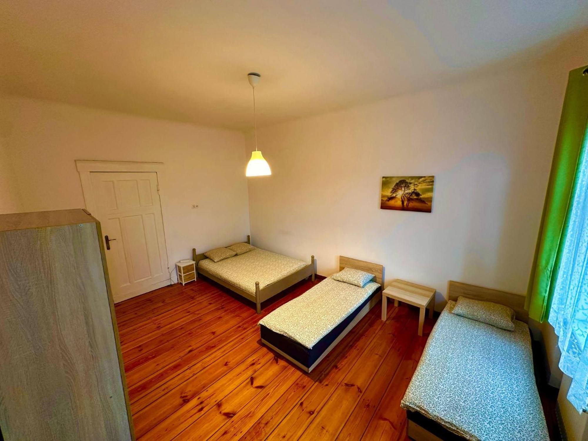 הוסטל פוזנן Lilia House מראה חיצוני תמונה