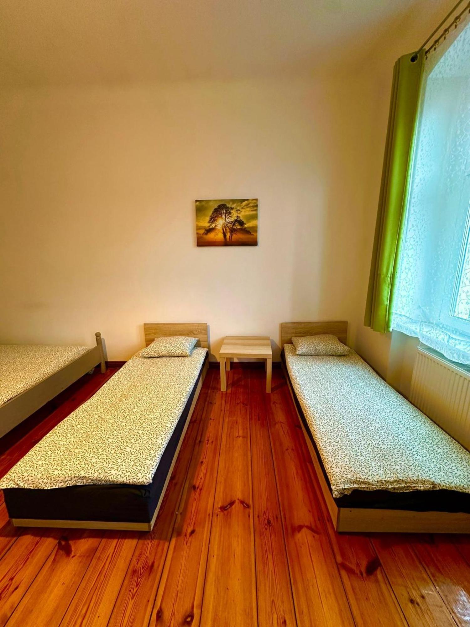 הוסטל פוזנן Lilia House מראה חיצוני תמונה