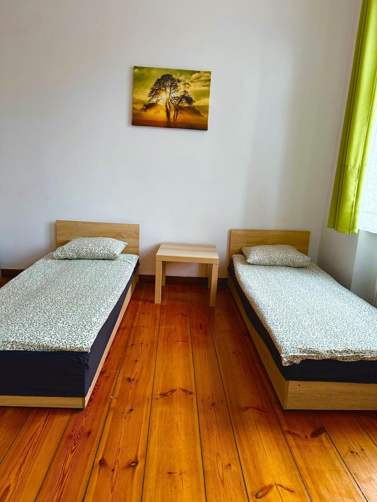 הוסטל פוזנן Lilia House מראה חיצוני תמונה